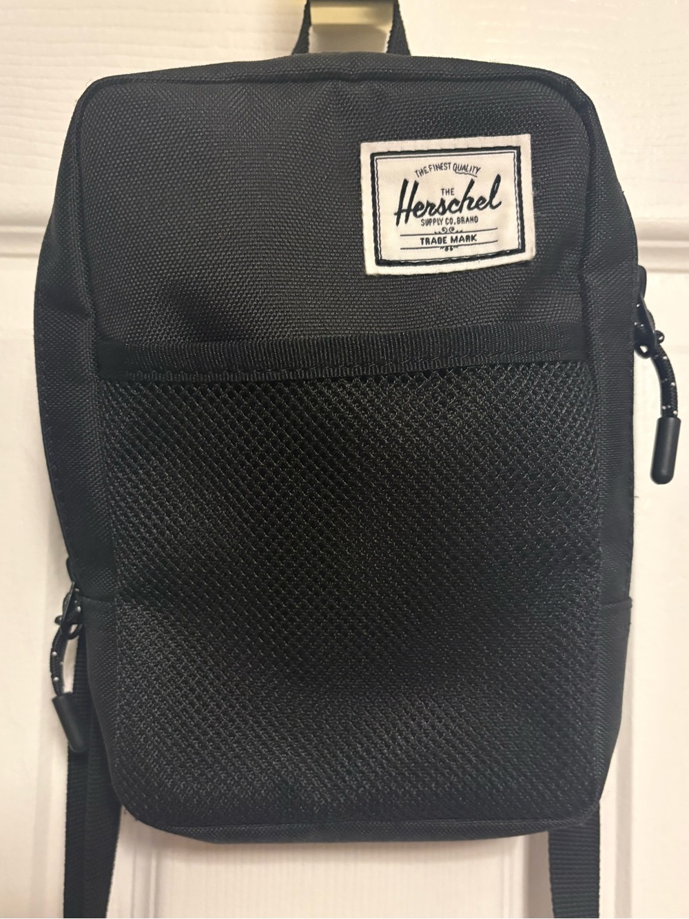 Herschel supply co black Crossbody Bag